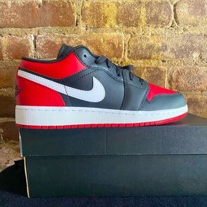 Air Jordan 1 Low Alternate Bred (GS) 6.5Y 8W